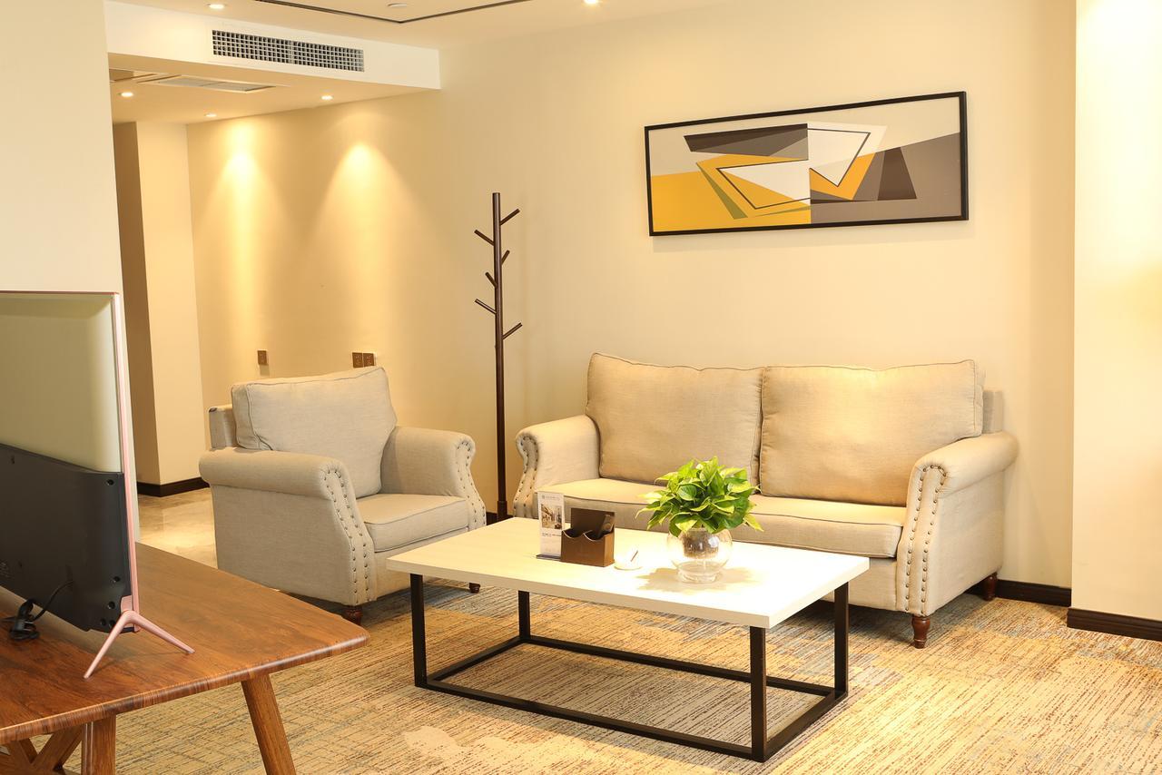 Zhi Hui Tang Feng Ze Hotel Chengdu Exteriör bild