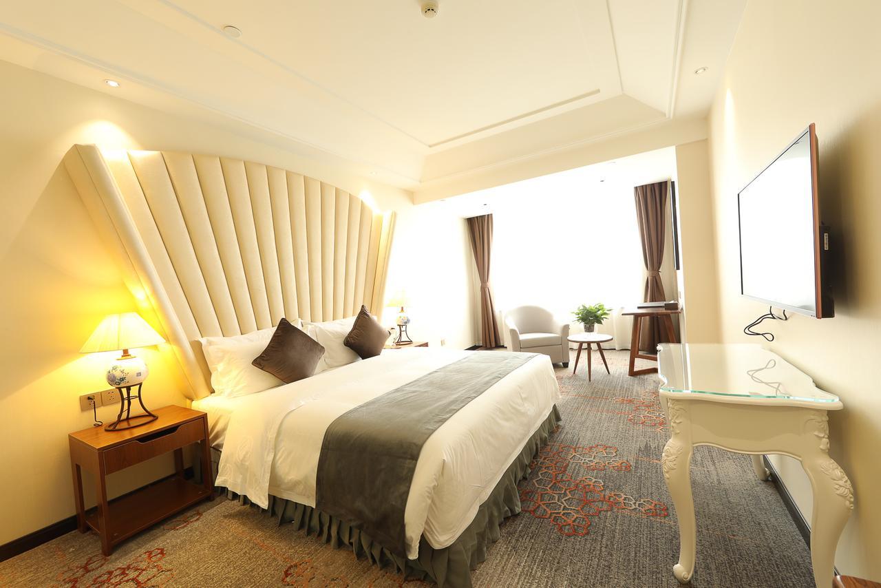 Zhi Hui Tang Feng Ze Hotel Chengdu Exteriör bild