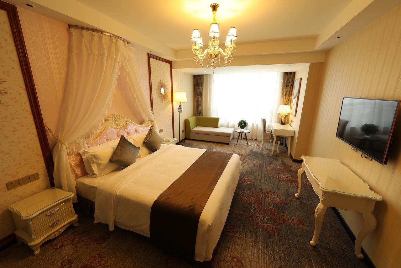 Zhi Hui Tang Feng Ze Hotel Chengdu Exteriör bild